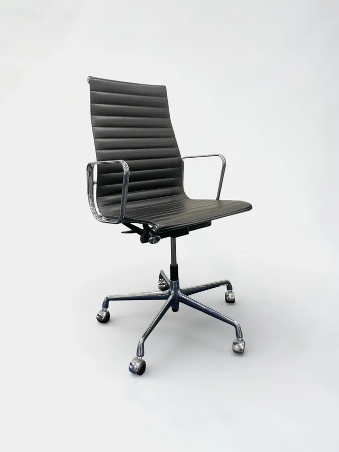 Vitra EA119 office chair in black leather, chrome base